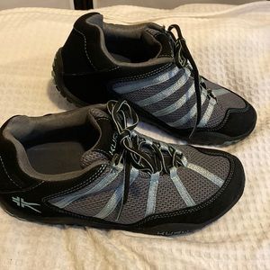 WOMENS KURU CHICANE BLACK/AQUA GLITTER PLANTAR FASCIITIS ATHLETIC SHOE 10